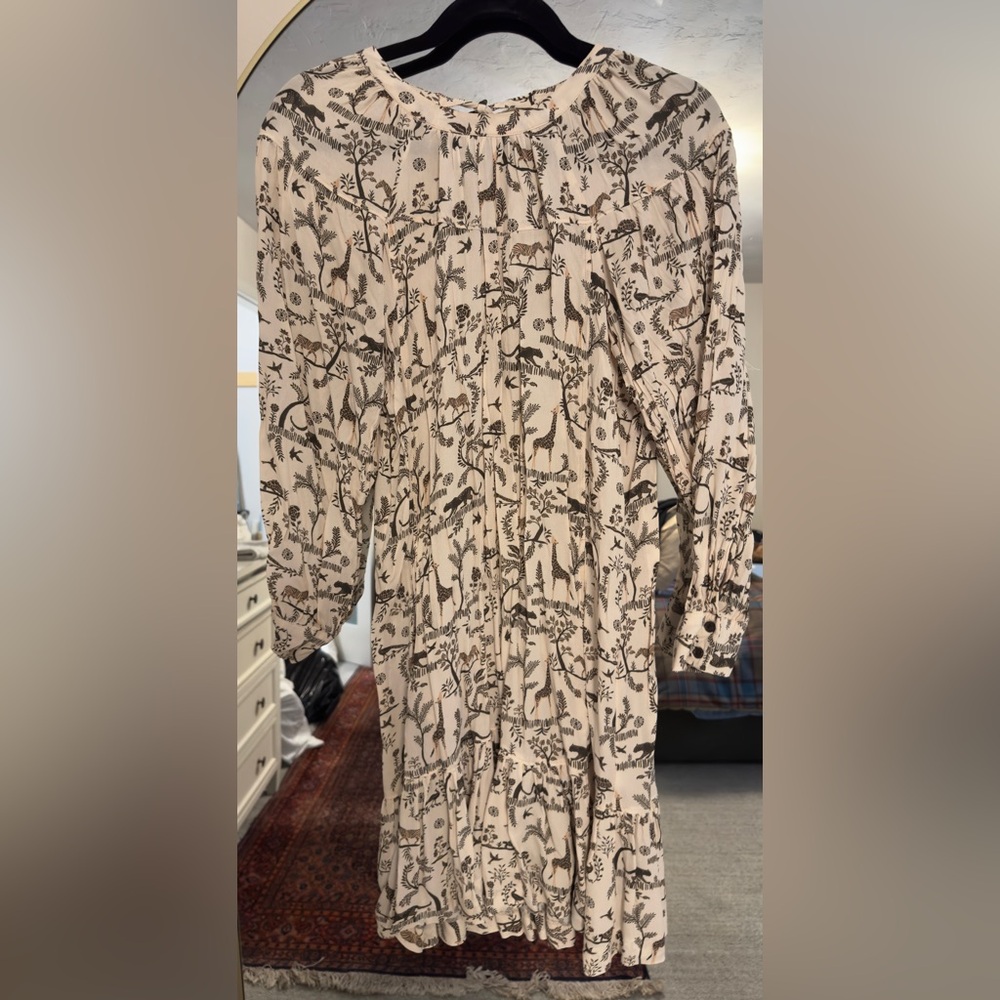 Tyler Boe animal print. Long Sleeve lightweight dress. Super comfortable and fun